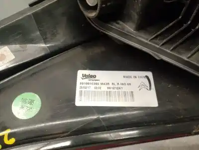 Second-hand car spare part right tailgate light for citroen c-elysee (dd_) 1.2 vti 82 oem iam references 9818810280 90121241 valeo 9818810280