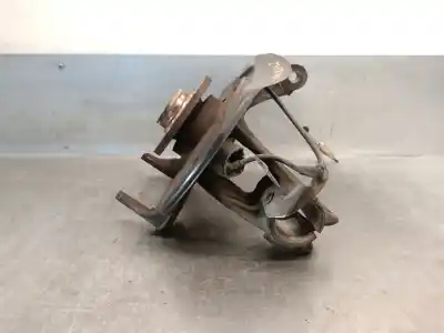 Pièce détachée automobile d'occasion moyeu de roue avant droite pour skoda scala (nw1) 1.0 tsi références oem iam 2q0407256m  2q0407256m