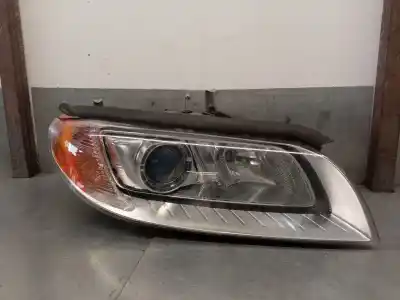 Peça sobressalente para automóvel em segunda mão farol / farolim direito por volvo s80 ii (124) t6 awd referências oem iam 31353533