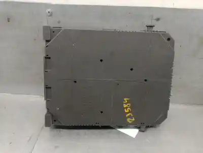 Pezzo di ricambio per auto di seconda mano scatola relè/fusibili per citroen c4 picasso ii 1.6 bluehdi 120 riferimenti oem iam 9819851380   Pezzo di ricambio per auto di seconda mano scatola relè/fusibili per citroen c4 picasso ii 1.6 bluehdi 120 riferimenti oem iam 9819851380