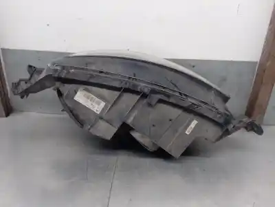 Second-hand car spare part left headlight for citroen c4 picasso ii 1.6 bluehdi 120 oem iam references 9677217380  9677217380 Second-hand car spare part left headlight for citroen c4 picasso ii 1.6 bluehdi 120 oem iam references 9677217380  9677217380