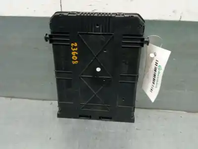 Second-hand car spare part fuse box unit for peugeot 308 sw ii (lc_, lj_, lr_, lx_, l4_) 1.6 hdi / bluehdi 115 (lcbhxm, lcbhxt) oem iam references 9807054180 20950286 20141217