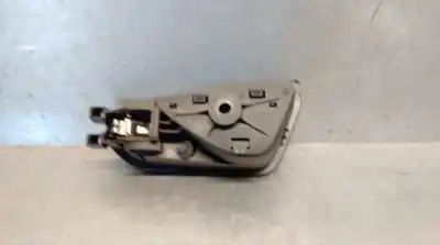 Автозапчасти б/у внутри передней правой ручки за renault express furgoneta/monovolumen 1.5 blue dci 75 (f6aa) ссылки oem iam 826721378r  826721378r