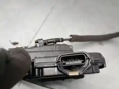 Автозапчастина б/у замок передній праві двері для renault clio v (b7_) 1.6 e-tech 140 (b7mu) посилання на oem iam 805029595r  805029595r