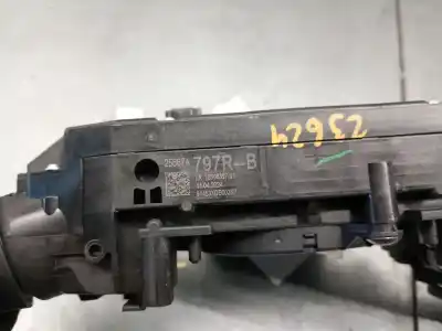 Second-hand car spare part headlights switch for renault clio v (b7_) 1.6 e-tech 140 (b7mu) oem iam references 255674797r 1050839701 lk 