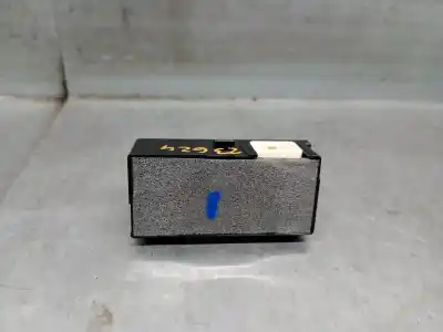 Second-hand car spare part switch for renault clio v (b7_) 1.6 e-tech 140 (b7mu) oem iam references 253b02980r  253b02980r