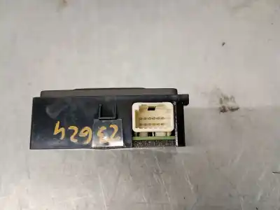 Second-hand car spare part switch for renault clio v (b7_) 1.6 e-tech 140 (b7mu) oem iam references 253b02980r  253b02980r