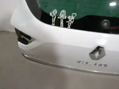 Автозапчастина б/у загальні двері для renault clio iv 0.9 посилання на oem iam 901002899r  901002899r