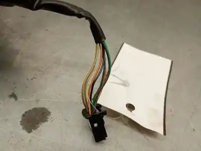 Автозапчасти б/у задний вид справа за renault grand scénic iii (jz0/1_) 1.9 dci ссылки oem iam 963017468r  963017468r