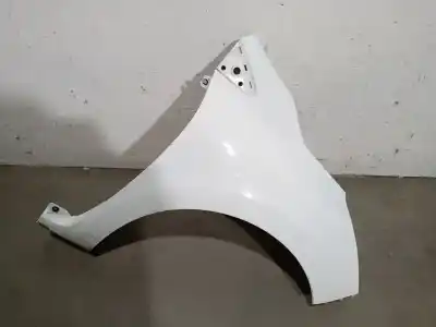 Peça sobressalente para automóvel em segunda mão GUARDA-LAMAS DIANTEIRO DIREITO por RENAULT CLIO IV 0.9 Referências OEM IAM 631002841R  