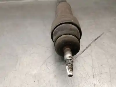 Автозапчастина б/у правий задній амортизатор для ssangyong rodius 2.7 turbodiesel cat посилання на oem iam 4531021100  4530121101