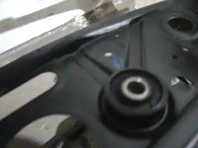 Second-hand car spare part rear axle for ssangyong rodius 2.7 turbodiesel cat oem iam references 1513500008
