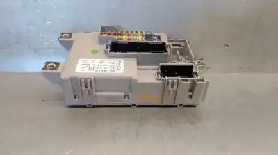 Peça sobressalente para automóvel em segunda mão caixa de fusíveis e relés por ford ka (ru8) 1.3 tdci referências oem iam 00517935210 28130907 fomoco 