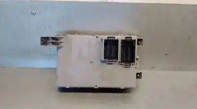 Peça sobressalente para automóvel em segunda mão caixa de fusíveis e relés por ford ka (ru8) 1.3 tdci referências oem iam 00517935210 28130907 fomoco 