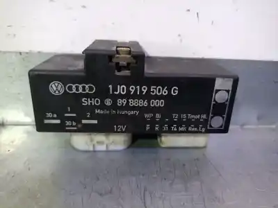 Автозапчастина б/у КОРОБКА ПЕРЕДІГРІВ для SEAT IBIZA (6K1)  Посилання на OEM IAM 1J0919506G 898886000 SHO 