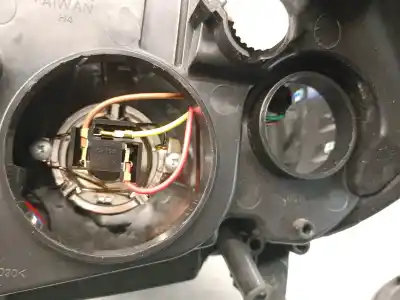 Second-hand car spare part right headlight for ford ka (ru8) 1.3 tdci oem iam references 9s5113005ba  1566724