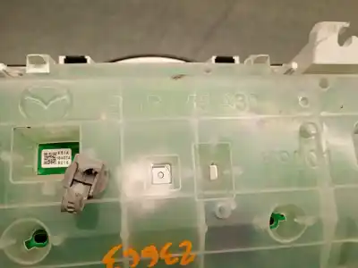 Peça sobressalente para automóvel em segunda mão quadrante por mazda 3 lim. (bl) 2.2 turbodiesel cat referências oem iam bhr155430  bhs255471l