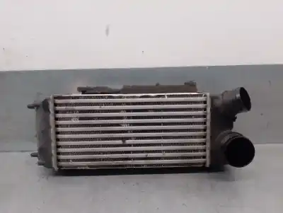 Автозапчасти б/у интеркулер за mazda 2 lim. (de) 1.5 16v cat ссылки oem iam 8v519l440af