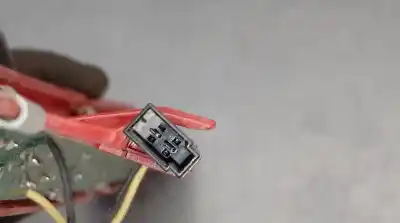 Pezzo di ricambio per auto di seconda mano luce freno centrale per opel astra j (p10) 1.7 cdti (68) riferimenti oem iam 13262019  13262019
