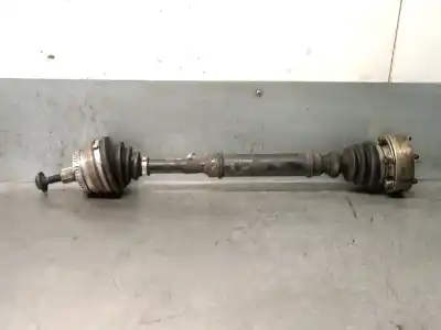 Pezzo di ricambio per auto di seconda mano trasmissione anteriore destra per volkswagen passat variant (3b5) 1.8 20v turbo riferimenti oem iam 8d0407272  8d0407272ej