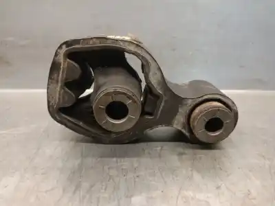 Second-hand car spare part engine support for mazda 3 lim. (bl) 2.2 turbodiesel cat oem iam references kd6239040  kd6239040