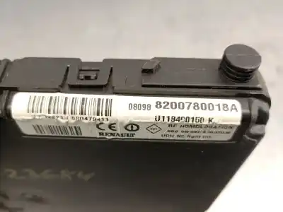 Автозапчасти б/у блок реле/предохранителей за renault scénic ii (jm0/1_) 1.6 16v (jm1r) ссылки oem iam 8200780018a  