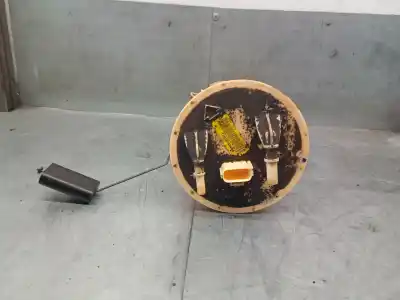 Pezzo di ricambio per auto di seconda mano sensore di livello del carburante per ford fiesta vi (cb1, ccn) 1.4 tdci riferimenti oem iam 8v519275  1526177