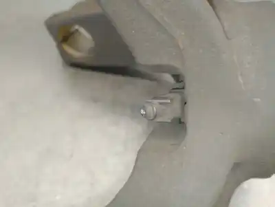 Автозапчасти б/у передняя правая кулачка за renault scénic ii (jm0/1_) 1.6 16v (jm1r) ссылки oem iam 8200297033  8200297033