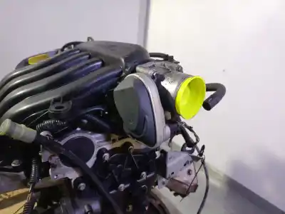 Second-hand car spare part complete engine for renault scénic ii (jm0/1_) 1.6 16v (jm1r) oem iam references k4m9766 d065948 7701477426