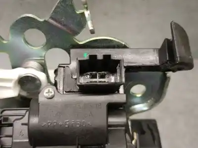 Автозапчастина б/у замок багажника / ворот для audi q3 (8ub, 8ug) 2.0 tdi посилання на oem iam 8r0827505a  8r0827505