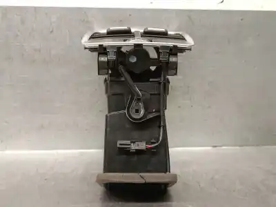 Автозапчасти б/у аэратор за audi q3 (8ub, 8ug) 2.0 tdi ссылки oem iam 8u0819203c  8u0819203c