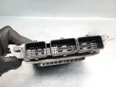 Автозапчастина б/у ебу контролер двигуна для ford focus c-max (cap) 1.8 tdci turbodiesel cat посилання на oem iam 6m5112a650ya 5ws40512at siemens 