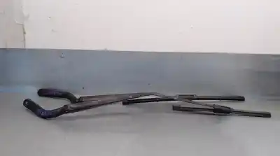 Автозапчастина б/у передній правий річок склоочисника для renault twingo iii (bcm_, bca_) 0.9 tce 90 посилання на oem iam 288816452r  288861918r