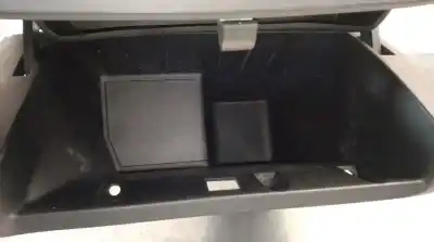 Автозапчастина б/у бардачок для renault twingo iii (bcm_, bca_) 0.9 tce 90 посилання на oem iam 685006291r  685006291r