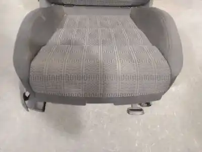 Автозапчасти б/у сиденье правое переднее за audi q3 (8ub, 8ug) 2.0 tdi ссылки oem iam 5n0881106ad  5n0881106ad