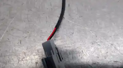 Автозапчасти б/у крюк для ремня задний правый за renault twingo iii (bcm_, bca_) 0.9 tce 90 ссылки oem iam 878162954r  878162954r