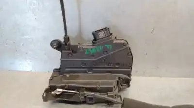 Peça sobressalente para automóvel em segunda mão fechadura da porta traseira esquerda por renault twingo iii (bcm_, bca_) 0.9 tce 90 referências oem iam 825033289r