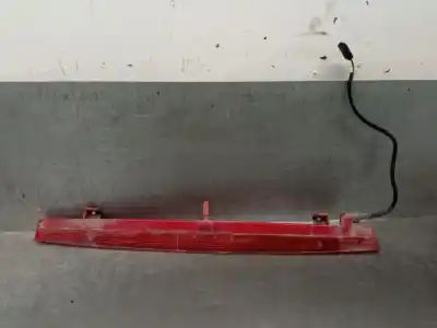 Автозапчасти б/у центральный стоп-сигнал за audi q3 (8ub, 8ug) 2.0 tdi ссылки oem iam 8u0945097  8u0945097