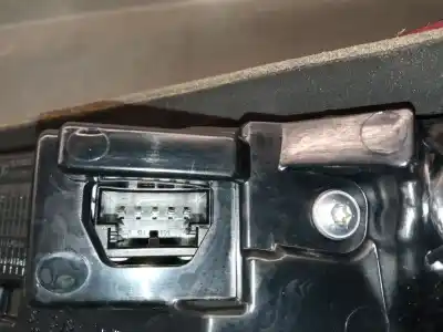 Автозапчасти б/у левый задний фонарь за audi q3 (8ub, 8ug) 2.0 tdi ссылки oem iam 8u0945093n  8u0945093n