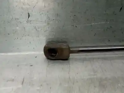 Автозапчастина б/у амортизатор капота для audi q3 (8ub, 8ug) 2.0 tdi посилання на oem iam 8u0823359b  8u0823359b