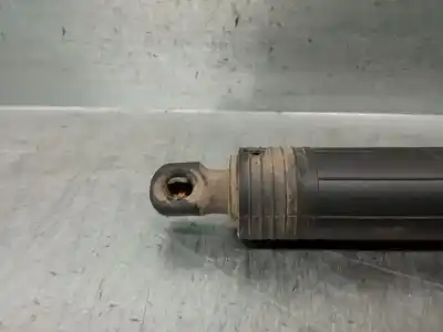 Автозапчастина б/у амортизаторі багажника/дверей для audi q3 (8ub, 8ug) 2.0 tdi посилання на oem iam 8u0827851  8u0827851