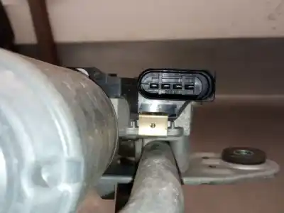 Second-hand car spare part front windshield wiper motor for audi q3 (8ub, 8ug) 2.0 tdi oem iam references 8u1955023 3397021317 bosch 8u1955023