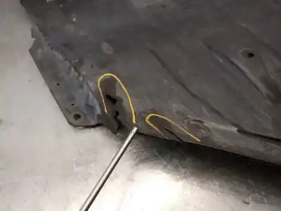 Автозапчасти б/у защитная крышка за peugeot 307 break / sw (s1) 2.0 hdi cat ссылки oem iam 9653379280 9635790880 treves 7013l3