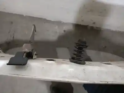 Автозапчастина б/у капок для opel corsa e (x15) 1.4 lpg (08, 68) посилання на oem iam 1160102  1160102