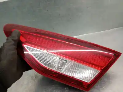Автозапчасти б/у правый задний фонарь за seat leon (5f1) 1.6 tdi ссылки oem iam 5f0945094j  5f0945094j