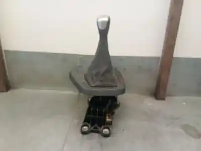 Peça sobressalente para automóvel em segunda mão alavanca de velocidades por ford fiesta vi (cb1, ccn) 1.4 tdci referências oem iam 8a6r7c453mbb  1740707