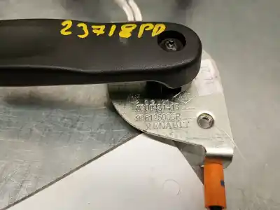 Автозапчасти б/у внутренняя задняя правая ручка за renault express furgoneta/monovolumen 1.5 blue dci 75 (f6aa) ссылки oem iam 906125006r  906125006r