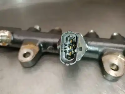 Second-hand car spare part distributor pipe for dacia duster (hs_) 1.5 dci (hsaj) oem iam references 175215346r  175215346r