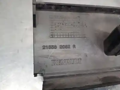 Автозапчасти б/у передняя решетка радиатора за renault express furgoneta/monovolumen 1.5 blue dci 75 (f6aa) ссылки oem iam 215582052r  215582052r