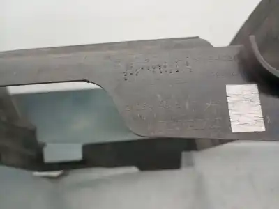 Автозапчасти б/у передняя решетка радиатора за renault express furgoneta/monovolumen 1.5 blue dci 75 (f6aa) ссылки oem iam 215599535r  215599535r